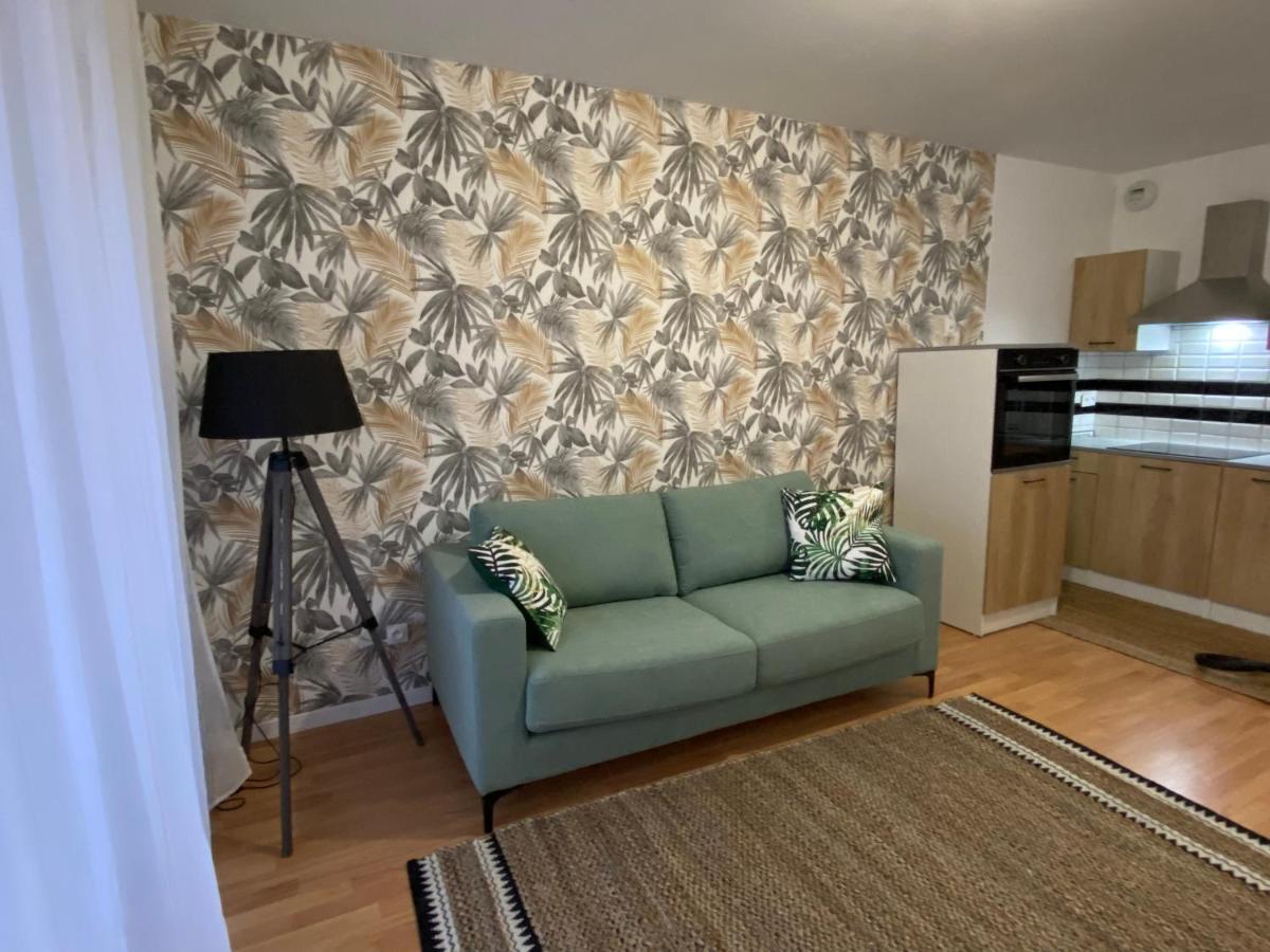 Le Cosy Apartment กูร์เซิล-โซร์-แม ภายนอก รูปภาพ